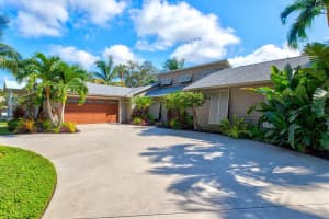 900 26TH AVENUE, PALMETTO, FL 34221 Sold 01/17/25