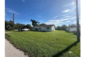 2050 CREST DRIVE, ENGLEWOOD, FL 34223 Sold 11/13/24