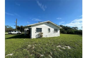 2050 CREST DRIVE, ENGLEWOOD, FL 34223 Sold 11/13/24