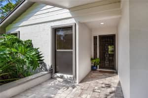 4652 OAK FOREST DRIVE, SARASOTA, FL 34231 Sold 12/17/24