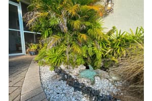 1646 OAK VIEW DRIVE, SARASOTA, FL 34232 Sold 12/30/24