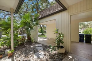 6865 WOODWIND DRIVE, SARASOTA, FL 34231 Sold 01/02/25