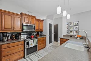 6206 63RD AVENUE, PALMETTO, FL 34221 Sold 11/07/24