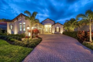 7254 LAKE FOREST GLEN, LAKEWOOD RANCH, FL 34202 Sold 11/20/24