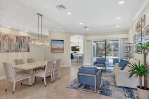 7254 LAKE FOREST GLEN, LAKEWOOD RANCH, FL 34202 Sold 11/20/24