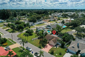 6903 34TH AVENUE, BRADENTON, FL 34209 Sold 11/05/24