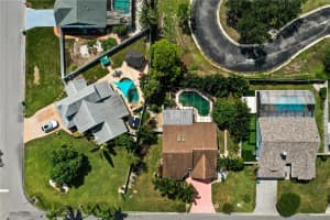 6903 34TH AVENUE, BRADENTON, FL 34209 Sold 11/05/24