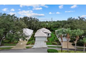 556 FALLBROOK DRIVE, VENICE, FL 34292 Sold 01/21/25
