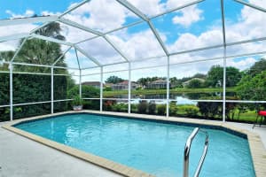 8918 OLDE HICKORY AVENUE, SARASOTA, FL 34238 Sold 01/07/25