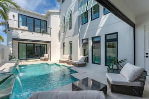 5911 REDBAY BOULEVARD, BRADENTON, FL 34210 Sold 01/31/25