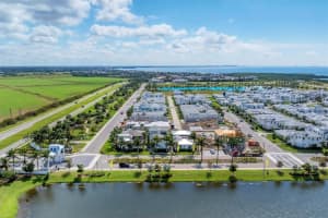5911 REDBAY BOULEVARD, BRADENTON, FL 34210 Sold 01/31/25