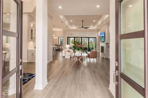 15015 DERNA TERRACE, BRADENTON, FL 34211 Sold 12/03/24