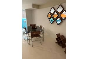 3201 PEACHTREE STREET, SARASOTA, FL 34231 - MLS#MFRA4625657