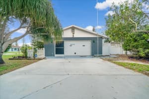 4653 ORLANDO CIRCLE, BRADENTON, FL 34207 Sold 04/11/25