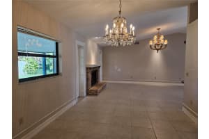 6920 8TH STREET, SARASOTA, FL 34243 Sold 11/22/24