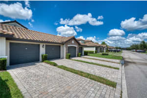 5517 PALMER CIRCLE, BRADENTON, FL 34211 Sold 01/28/25