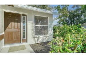 8212 COUNTRY OAKS COURT, SARASOTA, FL 34243 Sold 03/24/25