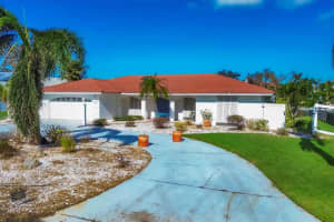 1847 SOUTHPOINTE DRIVE, SARASOTA, FL 34231 Sold 01/17/25