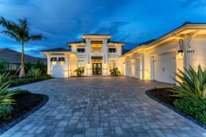 8458 PAVIA WAY, LAKEWOOD RANCH, FL 34202 Sold 01/08/25