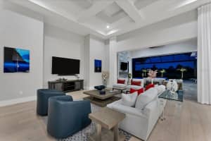 8458 PAVIA WAY, LAKEWOOD RANCH, FL 34202 Sold 01/08/25