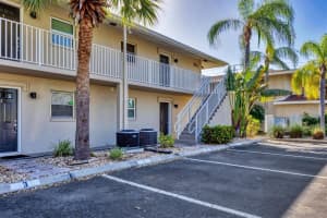 972 LA COSTA CIRCLE, SARASOTA, FL 34237 Sold 05/14/25
