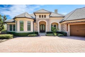 8015 BOUNTY LANE, LAKEWOOD RANCH, FL 34202 Sold 05/29/25