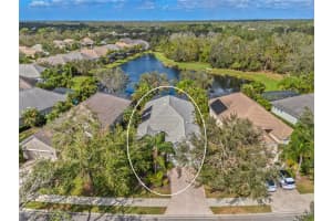 12121 Thornhill Ct, LAKEWOOD RANCH
