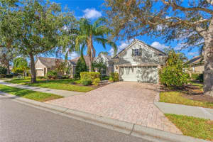 12121 THORNHILL COURT, LAKEWOOD RANCH, FL 34202 Sold 09/29/25