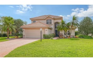 5822 FAIRWOODS CIRCLE, SARASOTA, FL 34243 Sold 03/25/25