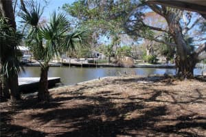 5062 SANDY COVE AVENUE, SARASOTA, FL 34242 Sold 11/14/24