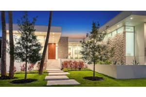 4526 BAY SHORE ROAD, SARASOTA, FL 34234 Sold 12/16/24