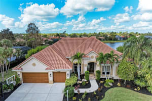 8019 ROYAL BIRKDALE CIRCLE, LAKEWOOD RANCH, FL 34202 Sold 05/14/25