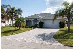 48 SPORTSMAN CT, ROTONDA WEST, FL 33947 Sold 05/15/25