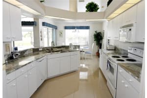 48 SPORTSMAN CT, ROTONDA WEST, FL 33947 Sold 05/15/25