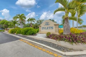 400 CARRIAGE HOUSE LANE, NOKOMIS, FL 34275 Sold 01/06/25