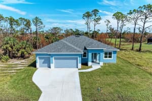33 TEE VIEW ROAD, ROTONDA WEST, FL 33947 Sold 04/11/25