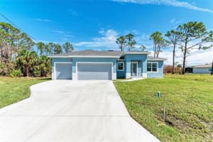 33 TEE VIEW ROAD, ROTONDA WEST, FL 33947 Sold 04/11/25
