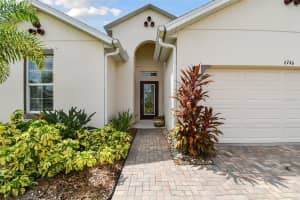 6746 DEVESTA LOOP, PALMETTO, FL 34221 Sold 03/14/25