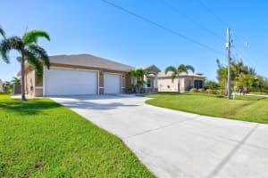 15912 MELPORT CIRCLE, PORT CHARLOTTE, FL 33981 - MLS#MFRA4626336