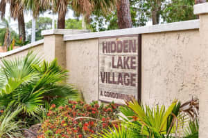 2633 PINE LAKE TERRACE, SARASOTA, FL 34237 Sold 11/13/24