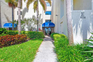 6114 43RD STREET, BRADENTON, FL 34210 Sold 02/07/25