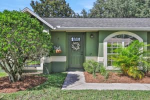 1328 SILVERTHORN DRIVE, ORLANDO, FL 32825 Sold 12/18/24