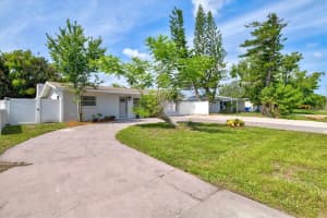 1012 MYRTLE AVENUE, VENICE, FL 34285 Sold 06/27/25
