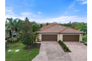 6752 WILLOWSHIRE WAY, BRADENTON, FL 34212 Sold 04/30/25