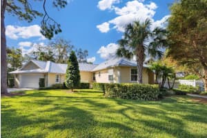 1750 SEMINOLE DRIVE, SARASOTA, FL 34239 Sold 01/08/25