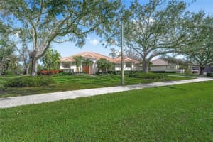 7720 DONALD ROSS ROAD, SARASOTA, FL 34240 Sold 11/26/24