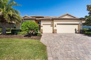 6719 ROOKERY LAKE DRIVE, BRADENTON, FL 34212 Sold 02/12/25