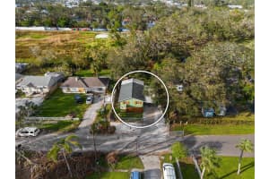 1102 36TH AVENUE, BRADENTON, FL 34205 Sold 11/26/24