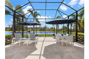 7989 GRANDE SHORES DRIVE, SARASOTA, FL 34240 Sold 03/26/25