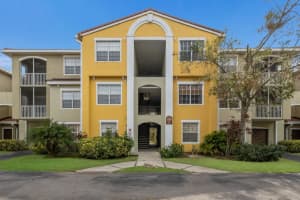 5600 BENTGRASS DRIVE, SARASOTA, FL 34235 Sold 12/17/24